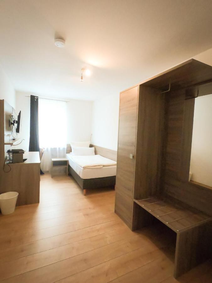 Hotel Langhans Abstatt エクステリア 写真